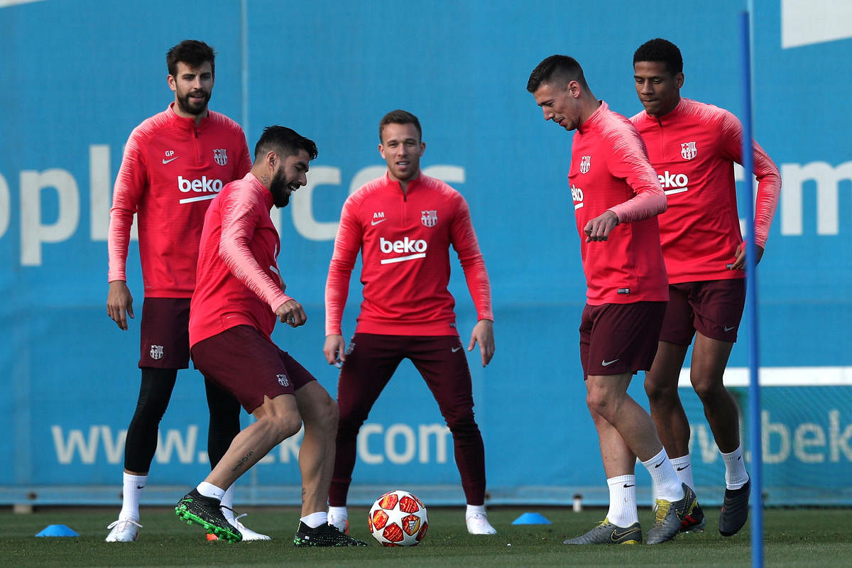 GEARING UP: Barcelona's Gerard Pique (from left), Luis Suarez, Arthur, Clement Lenglet and Jean-Clair Todibo during a training session. Reuters