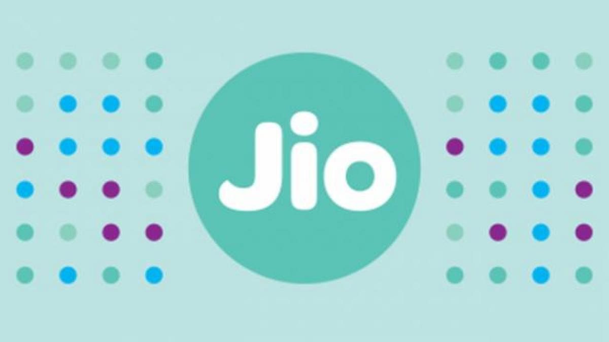 Mukhesh Ambani also announced unlimited ISD calling service from Jio landline at a fixed monthly rental of Rs 500 to US and Canada. (DH photo)