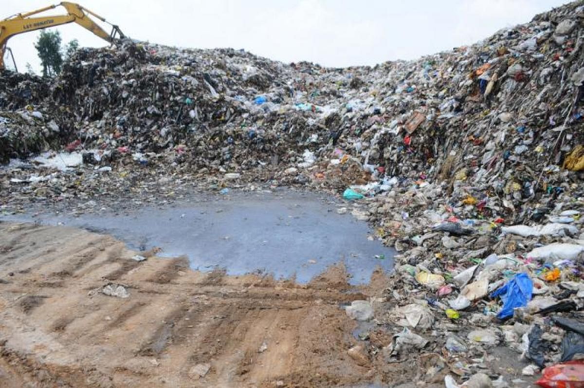 Garbage dumped at the Mavallipura landfill. DH FILE