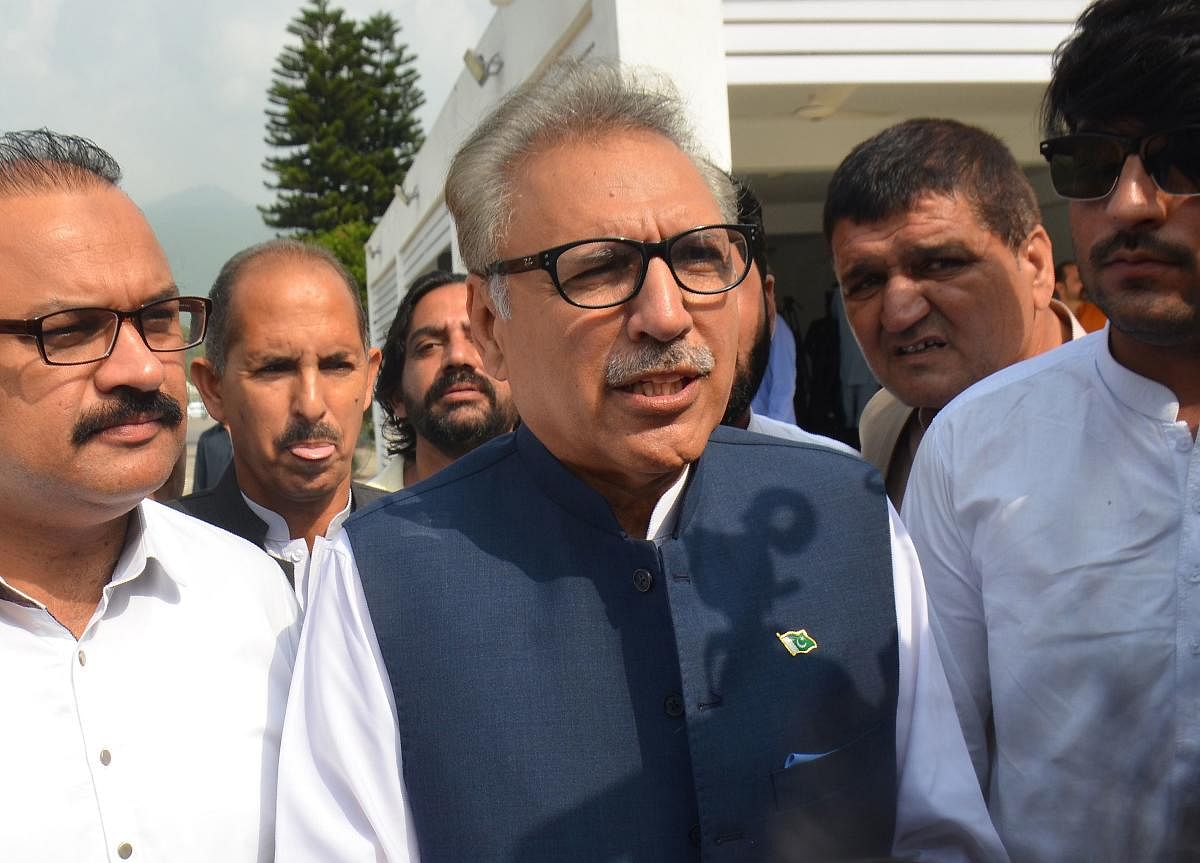 Alvi in his speech reaffirmed Pakistan's support to the people of Kashmir. (AFP Photo)