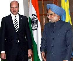 Prime Minister Manmohan Singh with his Sweden counterpart Fredrik Reinfeldt at a meeting in Hyderbad House in New Delhi on Thursday.PTI