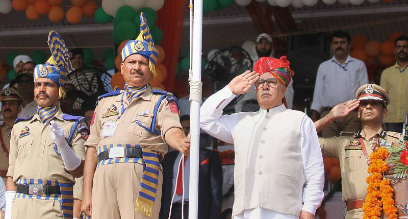 Advisor to J&K Governor Farooq Khan salutes the tricolour after it was hoisted during 73rd Independence Day celebrations at Mini Stadium, in Jammu, Thursday, Aug 15, 2019. (PTI Photo)