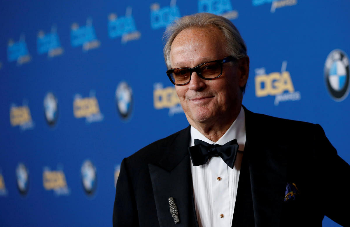 Fonda, the son of Hollywood leading man Henry Fonda and the brother of Jane Fonda, died at his home in Los Angeles on Friday morning of respiratory failure from lung cancer, the statement said. (Reuters file photo)