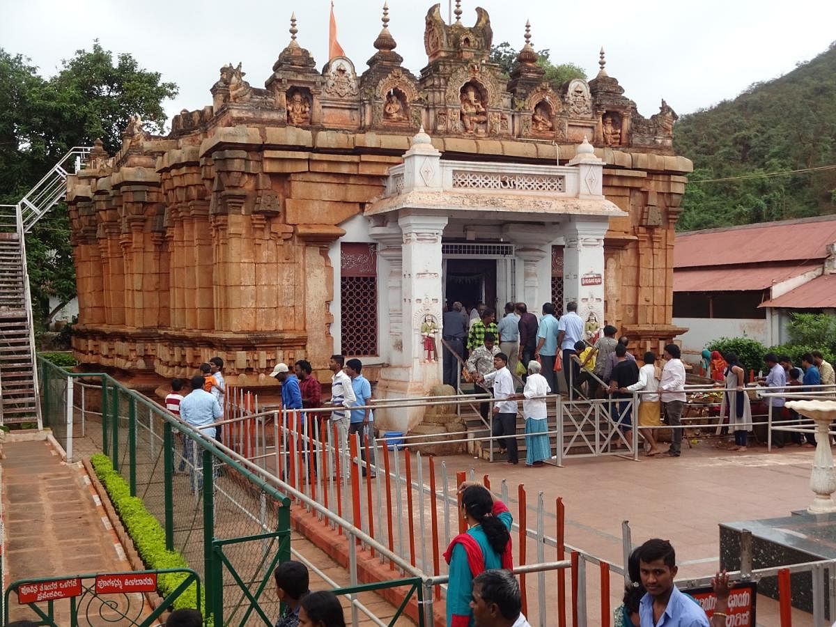 The ancient Kumaraswamy Temple at Swami Malai forest in Sandur, Ballari district. DH File Photo