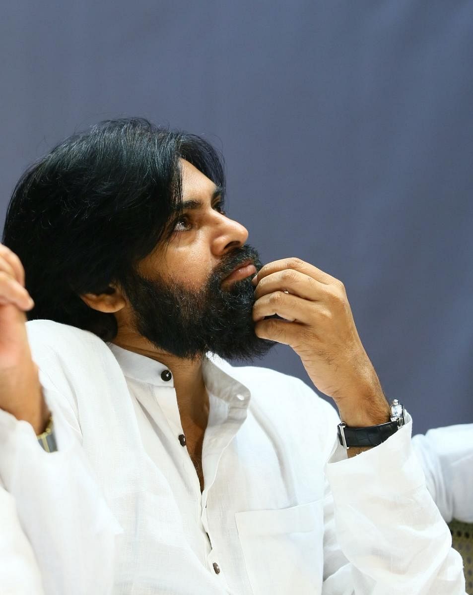 A group of farmers visited the Janasena Party office and met Pawan Kalyan. (DH photo) 