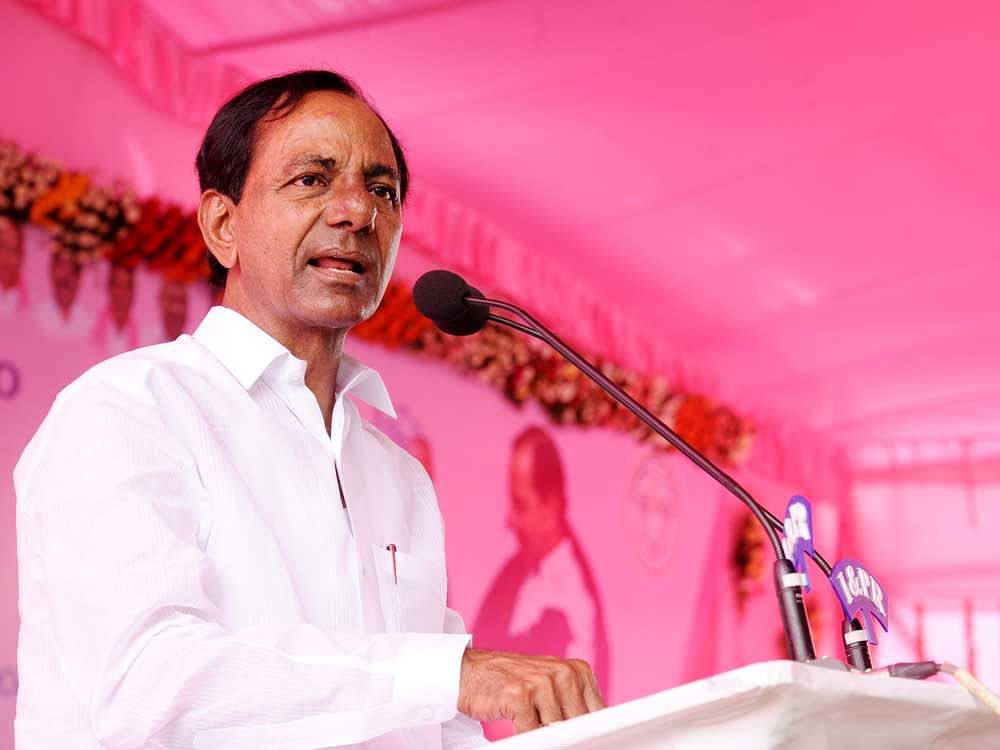 “I wish to make Mahbubnagar region as the most fertile in entire Telangana. For this purpose I am talking with Jaganmohan Reddy, who in principle agreed for linking Godavari, which has surplus water, to the Krishna at Srisaialm project so that water which would otherwise would go waste into the sea can be put to good use,” he said. (DH File Photo)