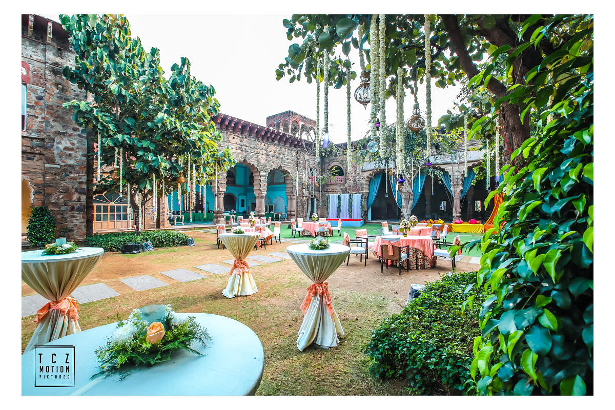 A wedding set-up atNeemrana fort, Jaipurby Weddingz.in