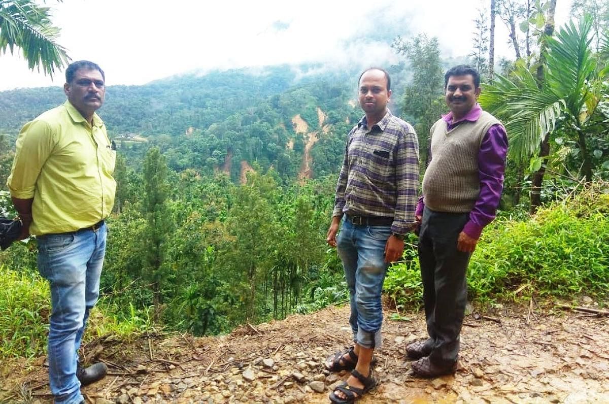 A team of officials visited the flood-affected Madhugundi village in Mudigere taluk.