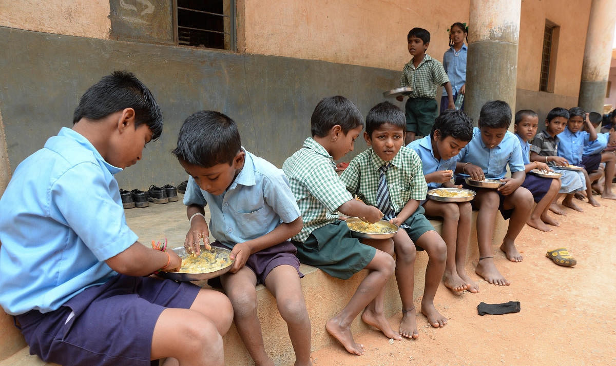 Jaiswal said that he had received information that the children at Siur primary school in Mirzapur were being served namak-roti as mid-day meal.  File photo for representation
