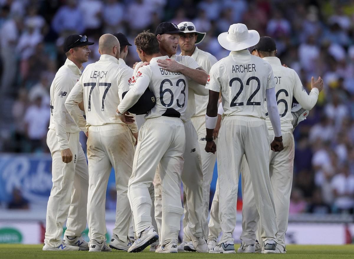 England players celebrate after winning the fifth Ashes Test at the Oval cricket ground in London (AP/PTI Photo)