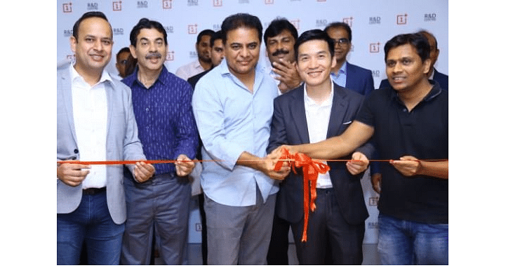 OnePlus opened global R&D centre in Hyderabad. In Picture left-to-right: Vikas Agarwal GM, OnePlus, Jayesh Ranjan IAS, Chief secretary, IT, Telangana government,K. T. Rama Rao, working president of the ruling party, Telangana Rashtra Samithi and Pete Lau, CEO and Founder, OnePlus