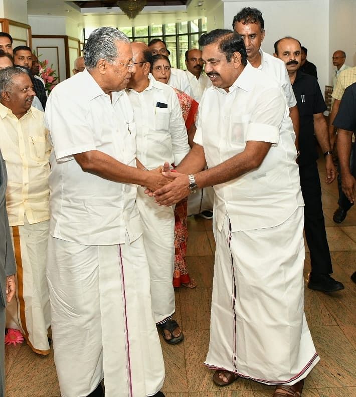 Kerala CM Pinarayi Vijayan welcomes Tamilnadu counterpart Edappadi K Palaniswami to talks on Parambikulam- Aliyar water agreement in Thiruvananthapuram on Wednesday.
