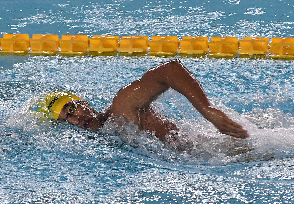 Kushagra Rawat of India en route to the open 200M freestyle gold in the Asian Age Group swimming championships in Bengaluru on Tuesday. DH Photo/ Srikanta Sharma R