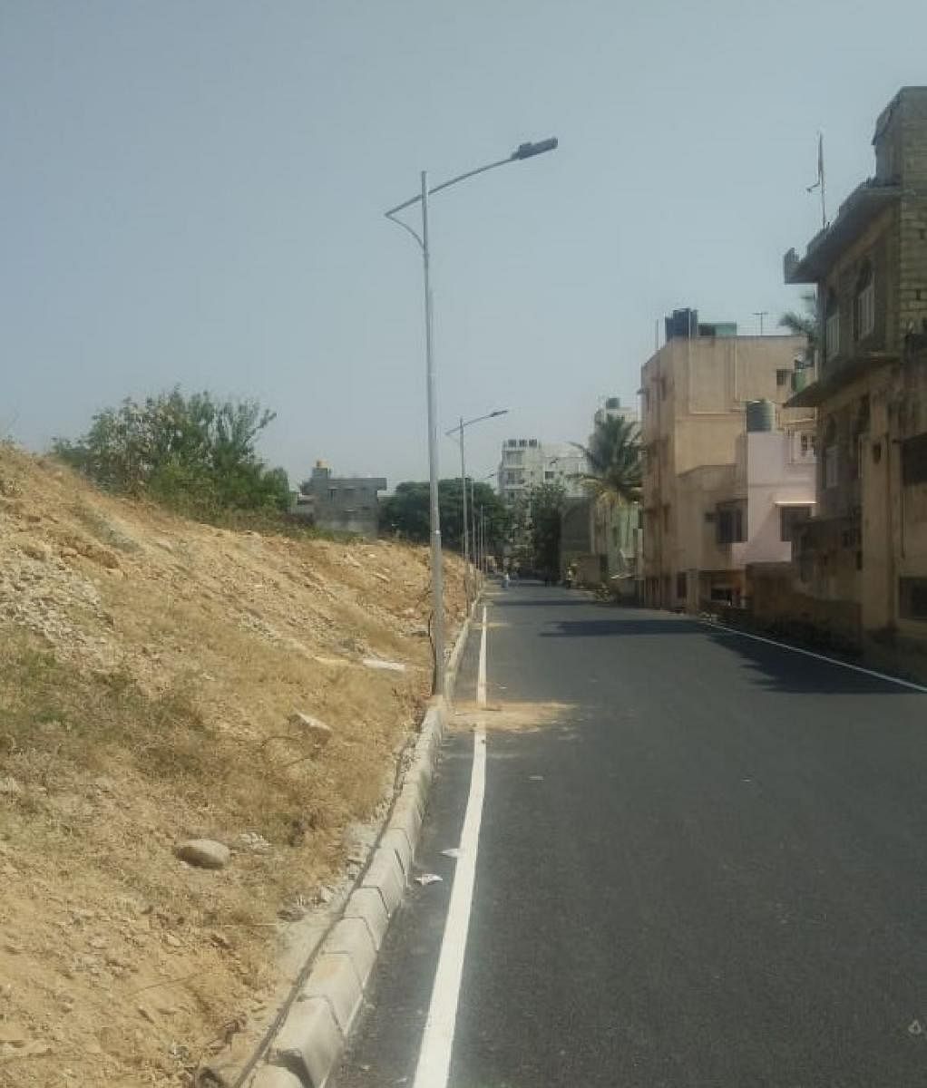 An asphalted stretch of Modi Garden road asphalted by the Ministry of Defence in RT Nagar, Bengaluru.