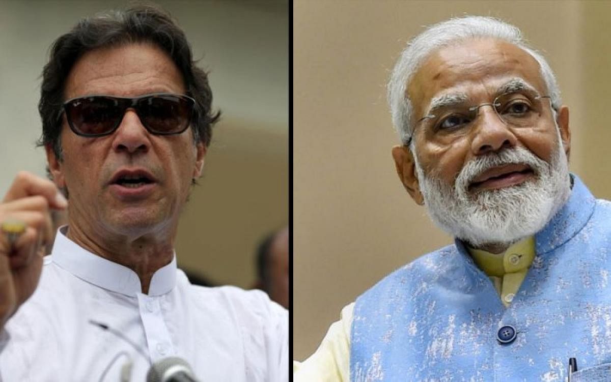 Prime Minister Narendra Modi (R) and Imran Khan, Prime Minister of Pakistan (L)