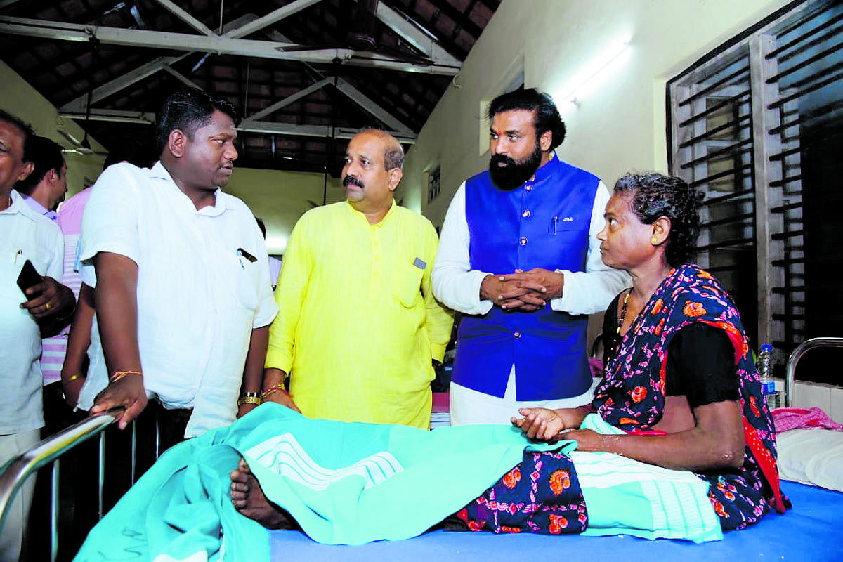 Health Minister B Sreeramulu visited the district hospital in Udupi on Friday night. 