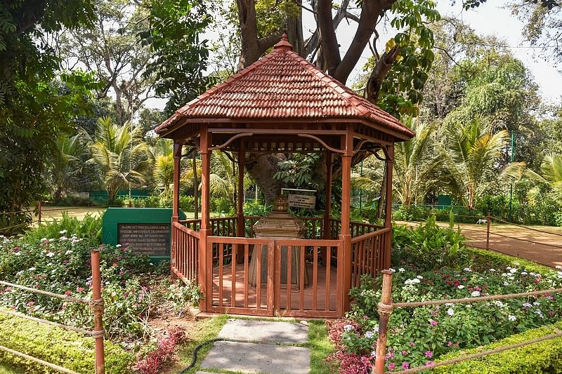Memorial of Mahatma Mohandas Karamchand Gandhi prayer meeting place in The Lallit Ashok hotel premises, Krmarakrupa road in Bengaluru. Mahatma Gandhi stayed in the Kumarakrupa guest house June to August 1927, that time every evening he came this place and conduct prayer meeting. 