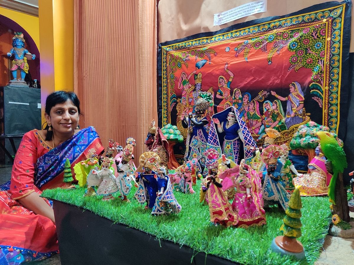 Veena Ravi with dolls from her 'Glories of Vrindavan' collection.