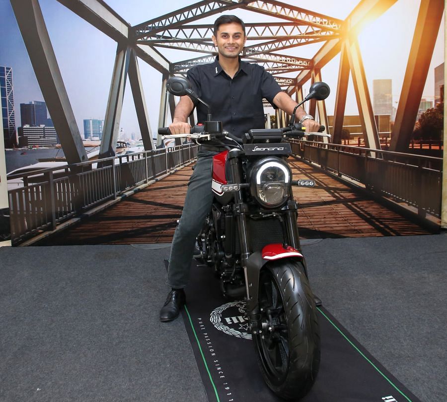Vikas Jhabakh, MD – Benelli India, with the Leoncino 250 bike
