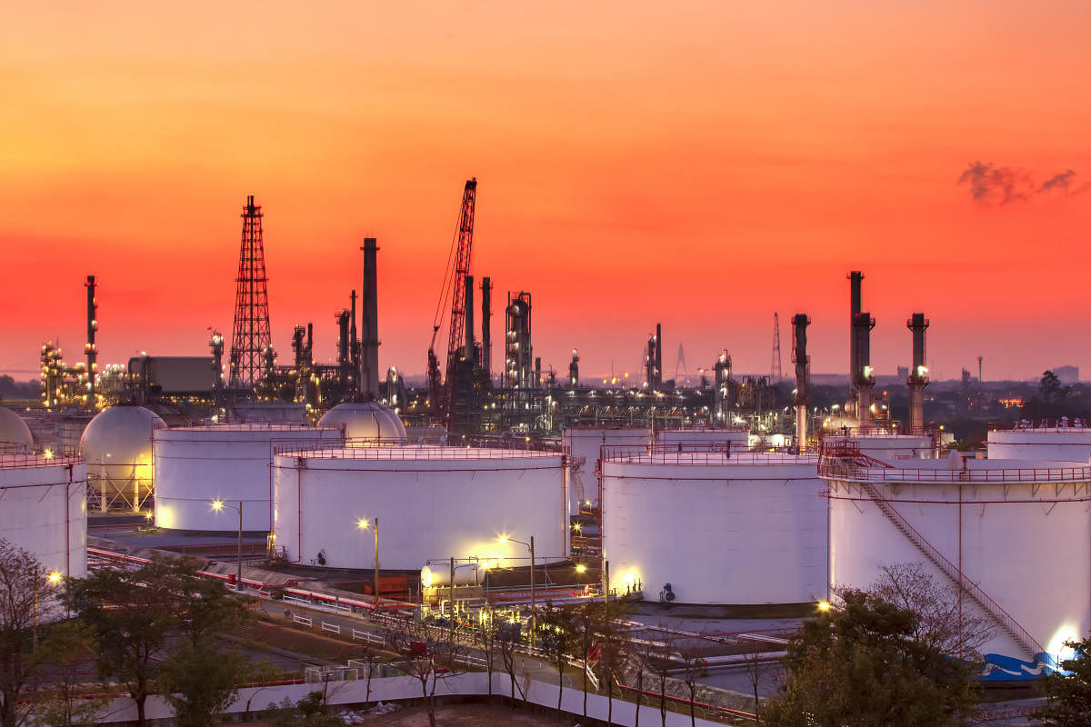 It is going to be a USD 5 billion investment venture between Mubadala Petroleum Company of Abu Dhabi, Pak Arab Refinery Limited (Parco) and OMV (OMV Pakistan Exploration Gesellschaft). (Representative image)