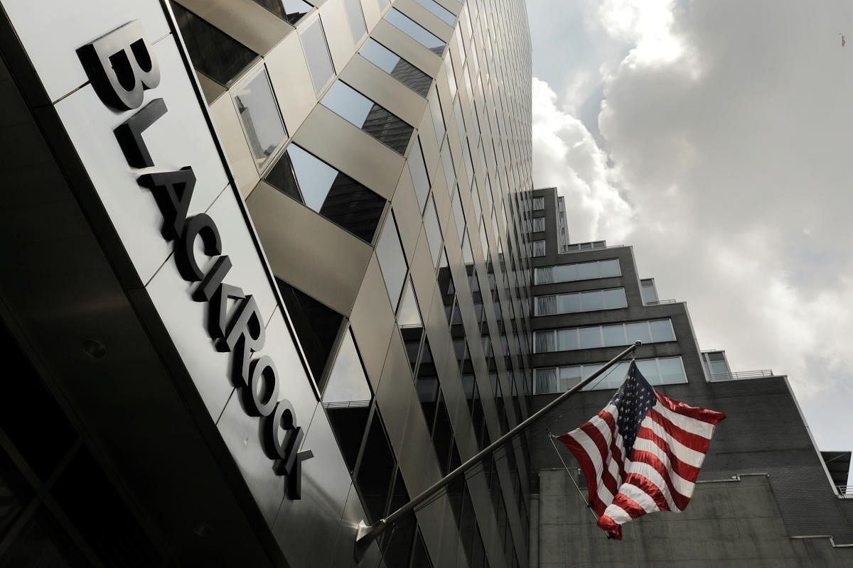 BlackRock sometimes criticizes the quality of the climate-change proposals offered by others, but the world’s largest money manager and its top rivals have not put forward any proposals of their own since at least 2001, according to research firm FactSet. Reuters file photo