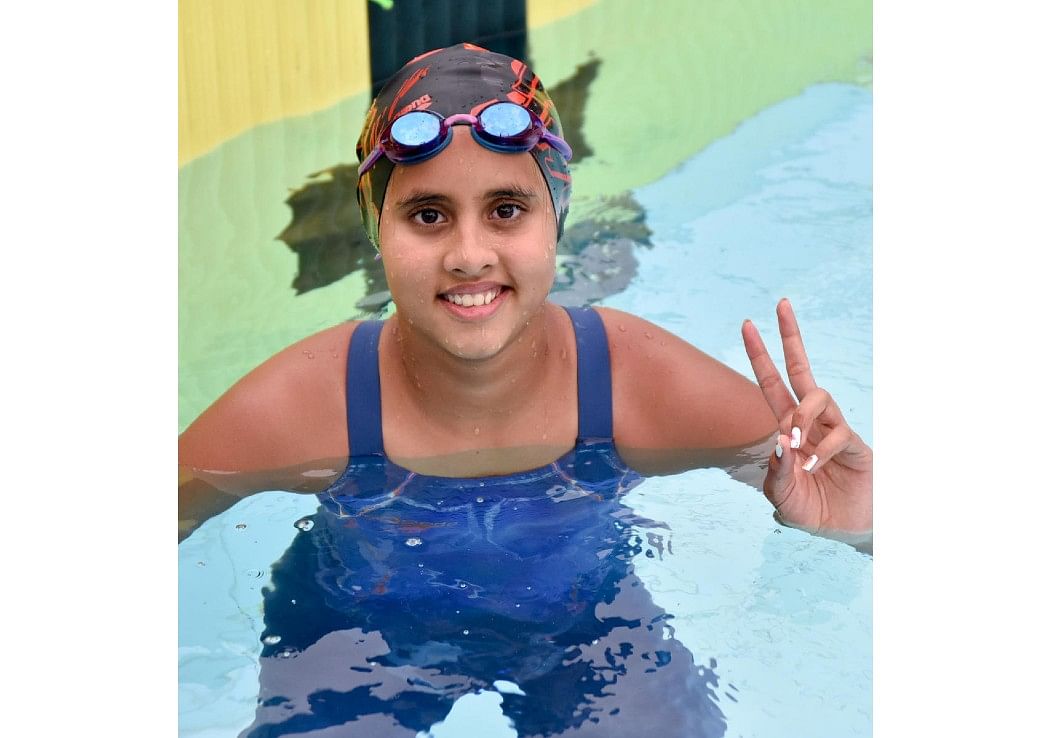 Suvana C Basakr of Dolphin Aquatics won the gold in Group 1, girls 200m medley in the State sub Junior & Junior Aquatic Championship-2018, oganised by Mysore District Swimming Association at Mysuru University Swimming Pool. (Photo by Savitha)