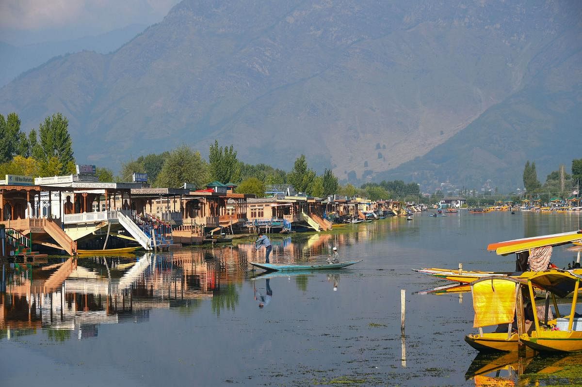 Empty shikaras and houseboats inside the famous Dal Lake in Srinagar, Thursday, Oct. 10, 2019. (PTI Photo)