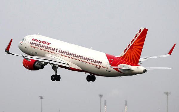 An Air India Airbus A320-200 aircraft takes off from the Sardar Vallabhbhai Patel International Airport in Ahmedabad. (Reuters photo)