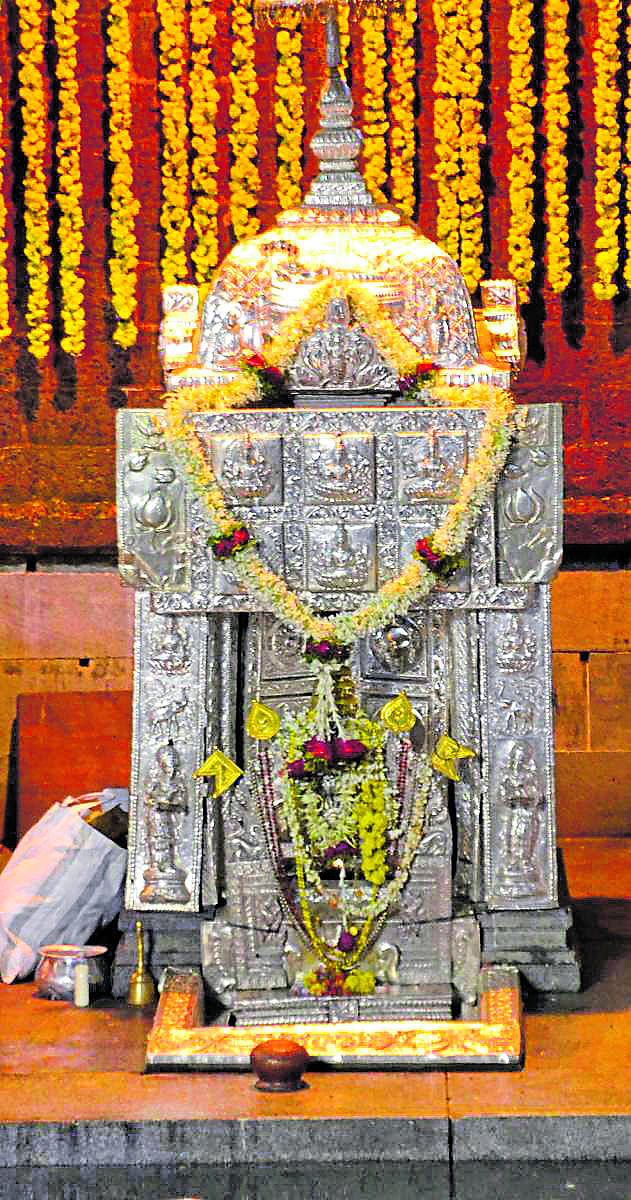 Theerthakundike specially decorated for Theerthodbhava at Talacauvery. DH photo 