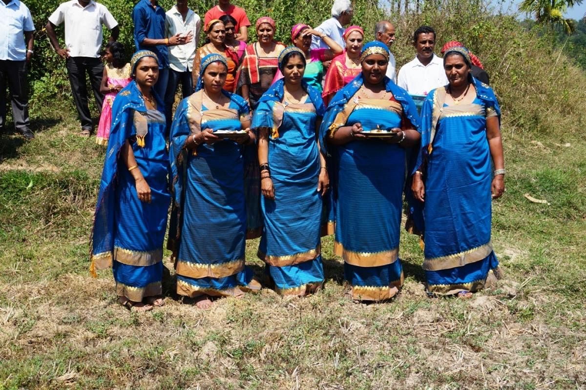 Women at 'Edamyar Ond' celebrations in Kodagu.