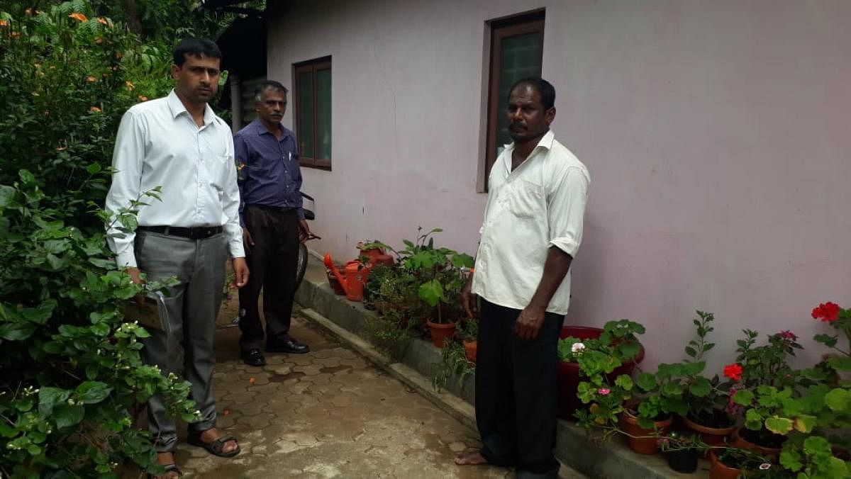Revenue officials Anil and Krishna visited houses at Nelliahudikeri and Nalvathekare, which had experienced mild tremors, and collected information from residents on Friday.