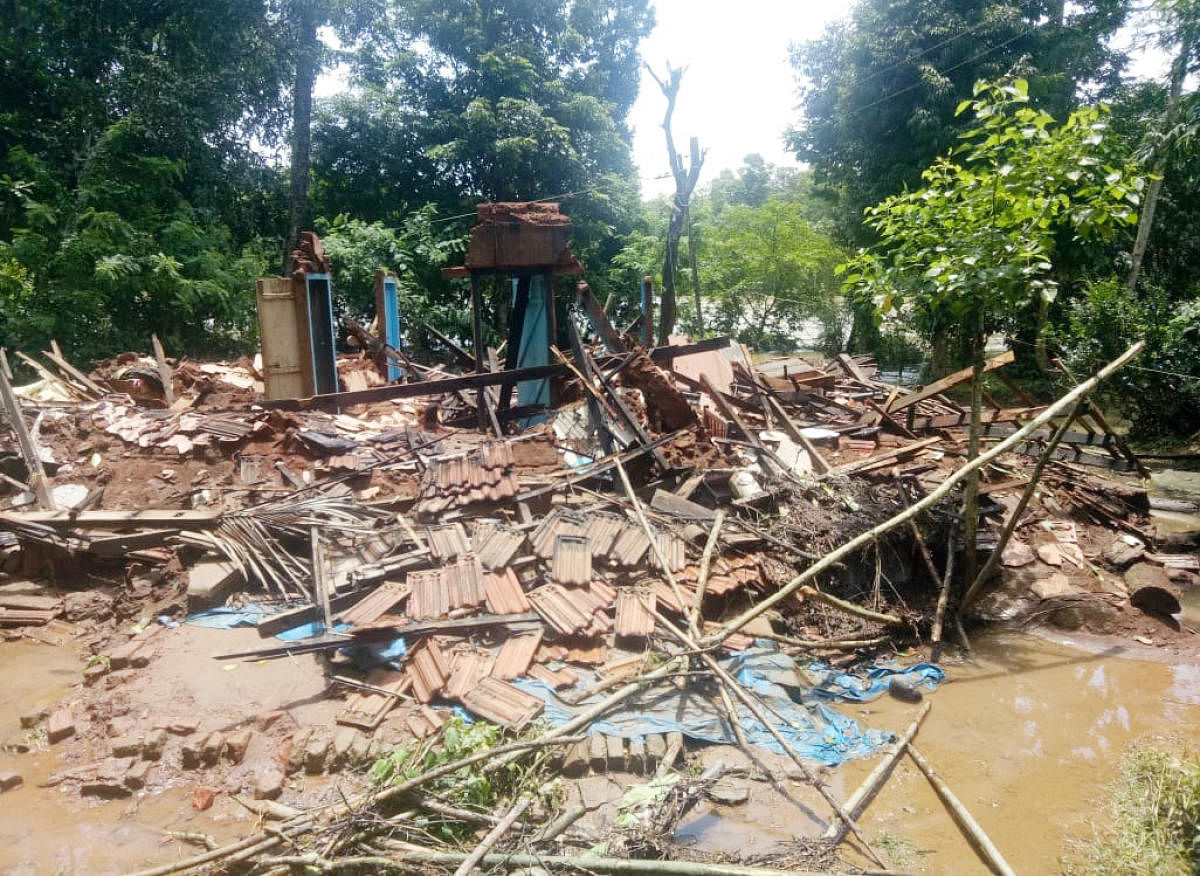 A house that has been reduced to a heap of trash due to floods in Kodagu.