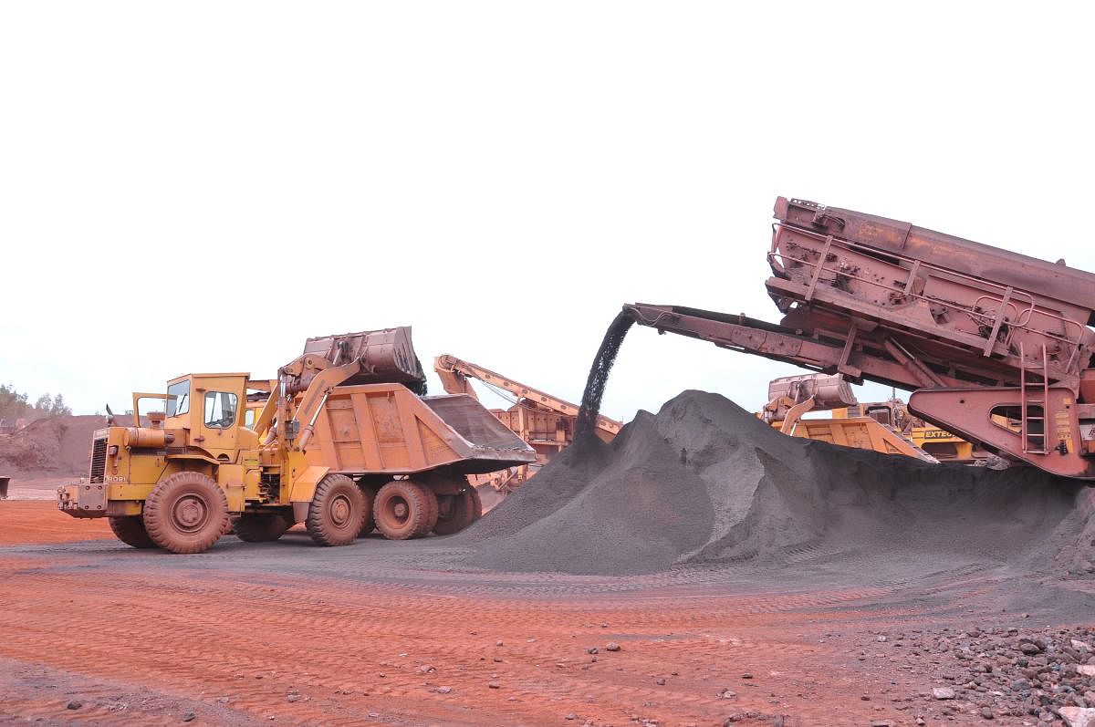 Iron ore loading at KSMCL mine