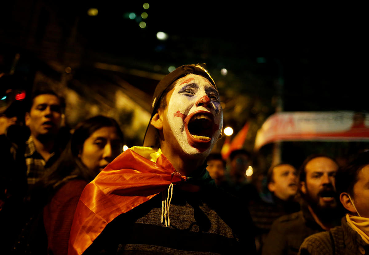 A protester shouts slogan during a demonstration in La Paz, Bolivia October 23, 2019. REUTERS/David Mercado