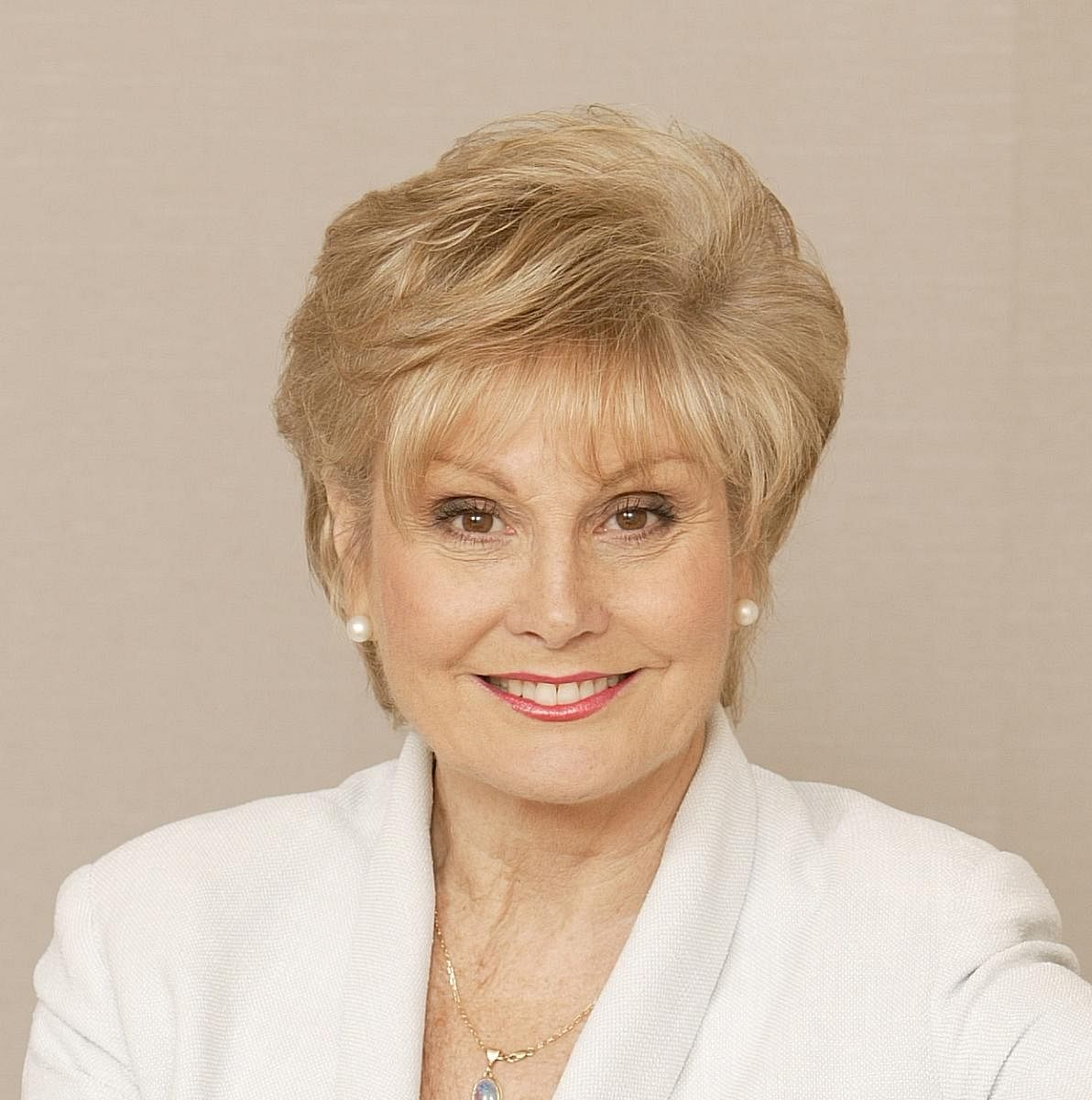 Angela Rippon