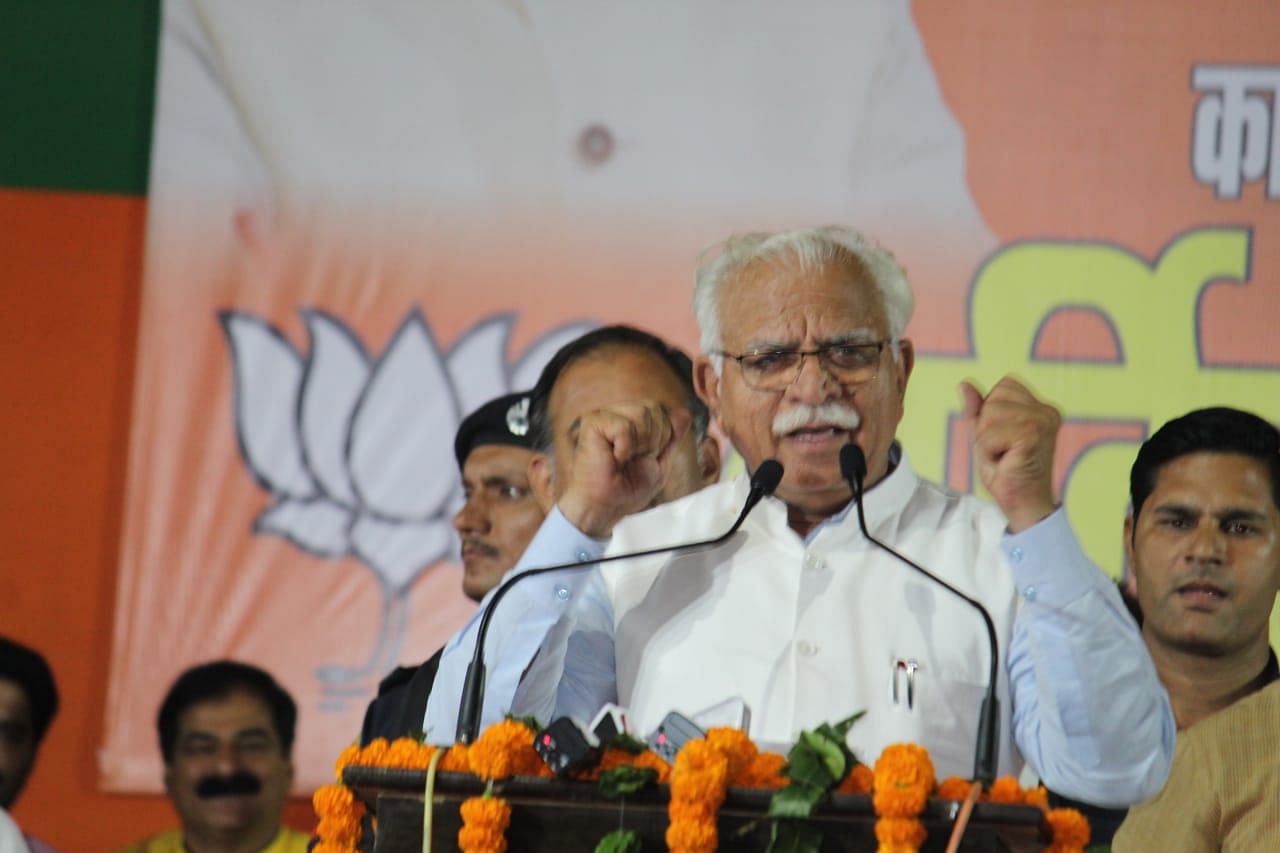 After being elected as the legislative party leader, Khattar will go to meet Haryana Governor Satyadeo Narain Arya and stake claim to form the government. Photo/Twitter (@mlkhattar)