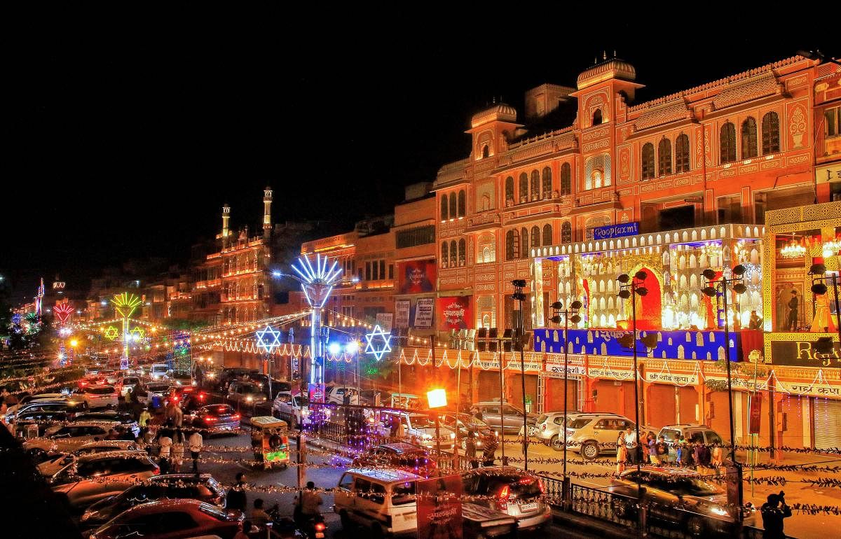  A illuminated view of the city on the eve of Diwali Festival, in Jaipur. (PTI Photo)