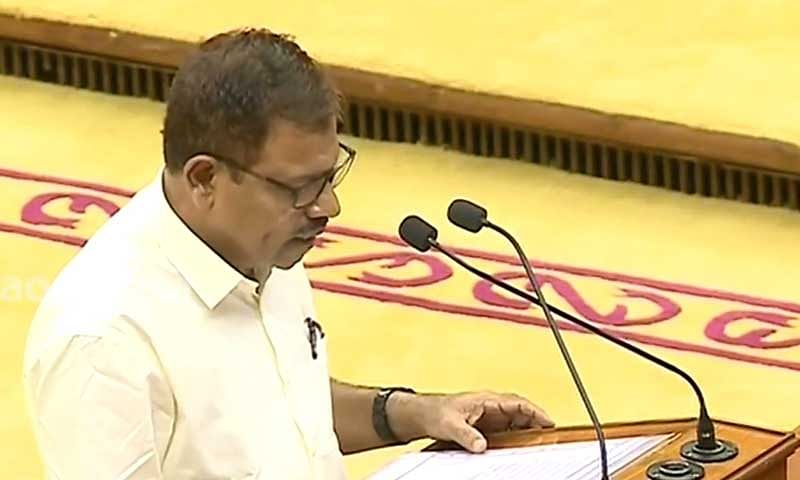 Kamaruddin said that though taking oath in Kannada would please the Kannada speaking people of his constituency, others speaking the language might not feel bad about it as people of Manjeshwar generally loves all languages.