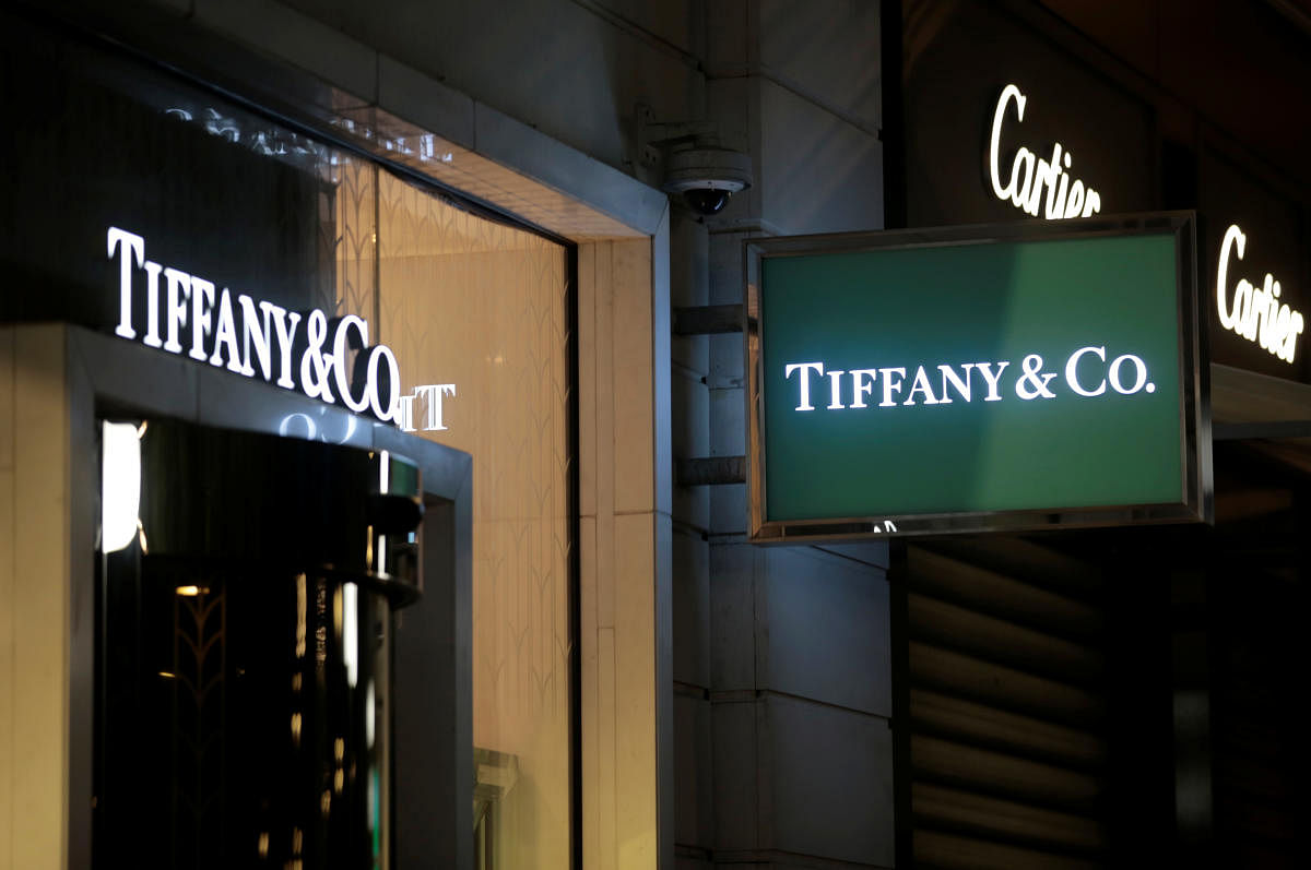 LVMH, the world's biggest luxury goods conglomerate, did not give any financial details but a source said the bid valued Tiffany at about $120 per share, equivalent to a $14.5 billion acquisition offer. Photo/Reuters