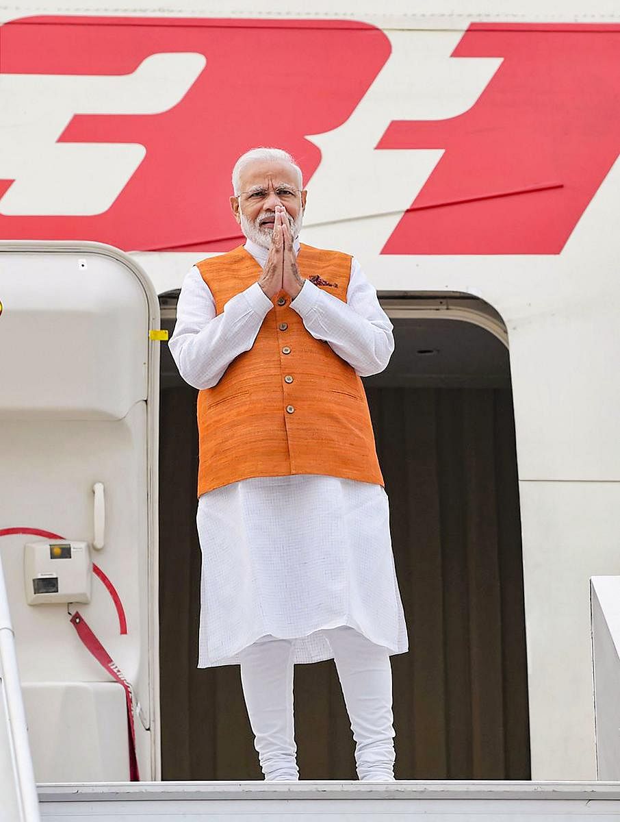 The prime minister will attend 16th ASEAN-India Summit, the 14th East Asia Summit and the third summit meeting of Regional Comprehensive Economic Partnership (RCEP) which is negotiating the trade deal. Photo/PTI