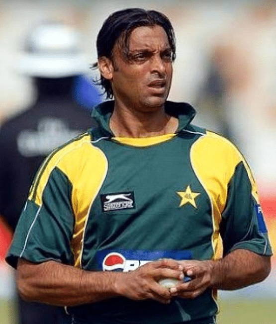 "I was playing against 21 people -- 11 theirs and 10 ours," said former speedster Shoaib Akhtar. Photo/Twitter (@shoaib100mph)