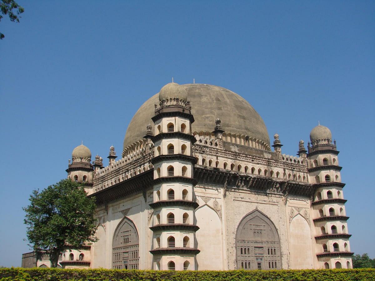 Gol Gumbaz