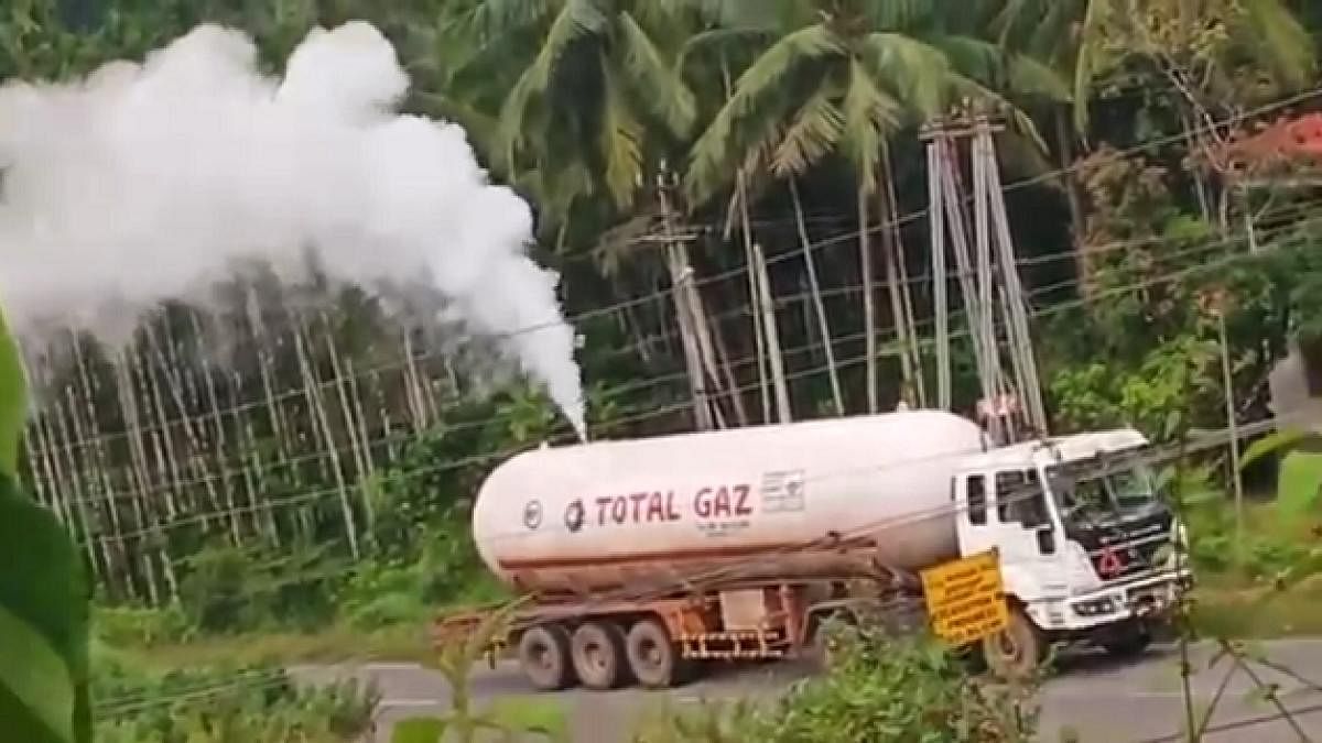 Gas leaking from a tanker at Karvel near Uppinangady on NH 75 on Monday morning.