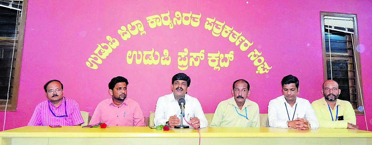 Deputy Commissioner G Jagadeesha speaks at an interaction organised by Working Journalists’ Association in Udupi on Tuesday. 