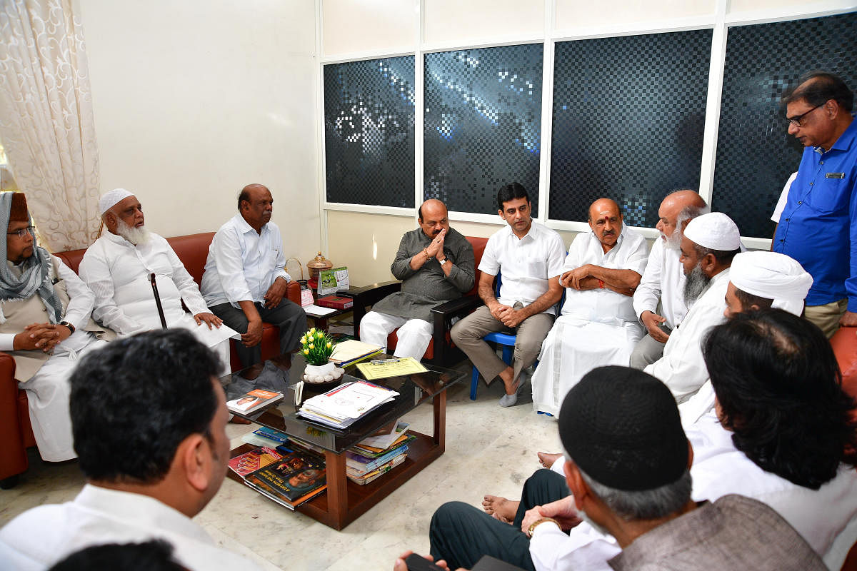 Ayodhya Verdict - Muslim community leaders met Home Minister Basavaraj Bommayi for appropriate protection and Law and order (DH Photo)