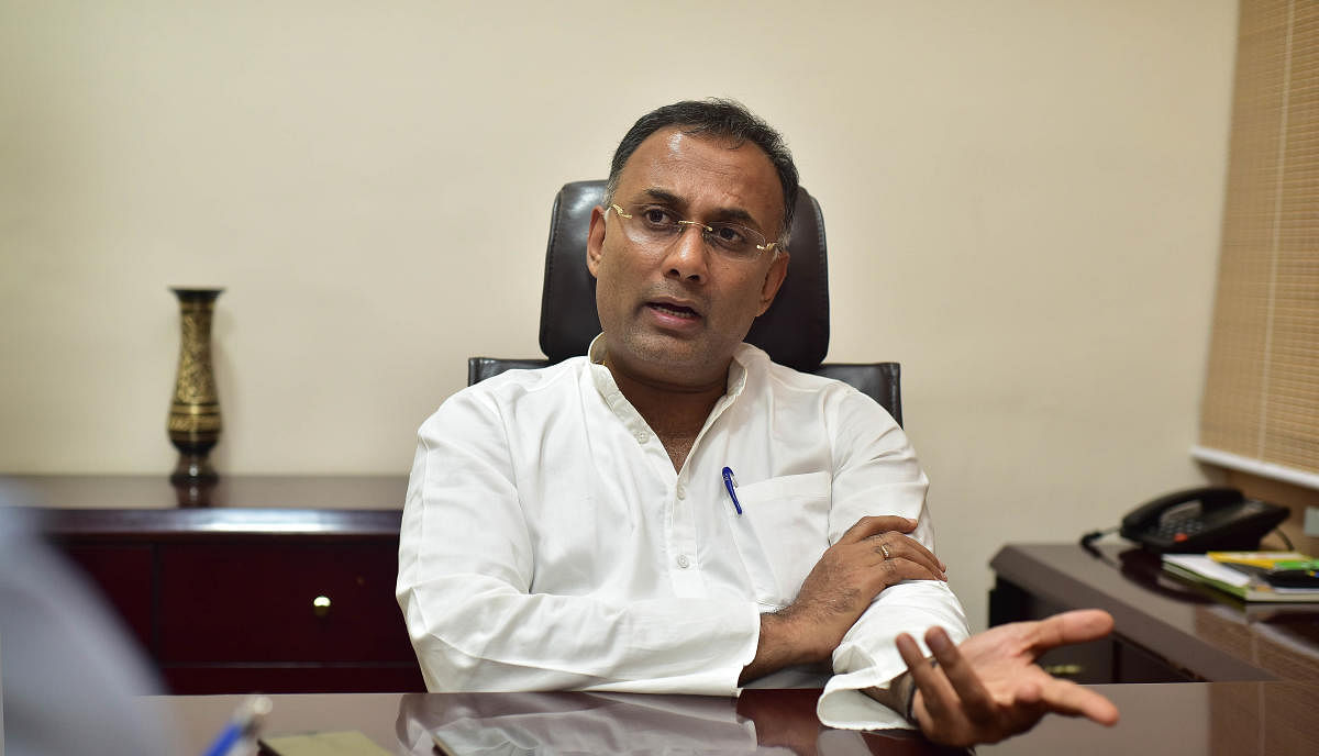 KPCC chief Dinesh Gundu Rao alleged that the Chief Minister B S Yediyurappa-led government lacked any vision for the state and was only focused on "making money and finding ways to remain in power. DH