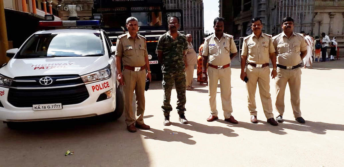 Police and ANF personnel were deployed near Sharada Mutt in Sringeri.