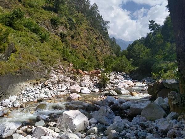 A typical hilly rivulet near Shat village in Kullu district of Himachal Pradesh. The village witnessed a devastating flash flood in 1994 when the same rivulet turned deadly for 27 people. (DH photo)