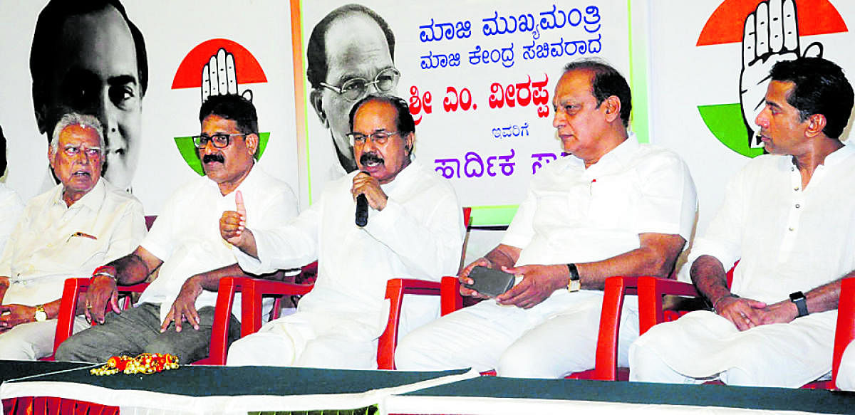 Former Union minister M Veerappa Moily addresses mediapersons at Congress Bhavan in Udupi on Saturday.