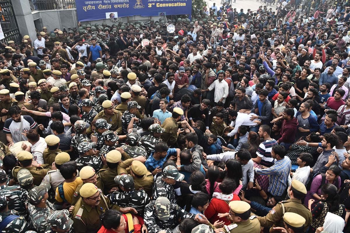 Students of Jawaharlal Nehru University (JNU) clash with police. (AFP file photo)
